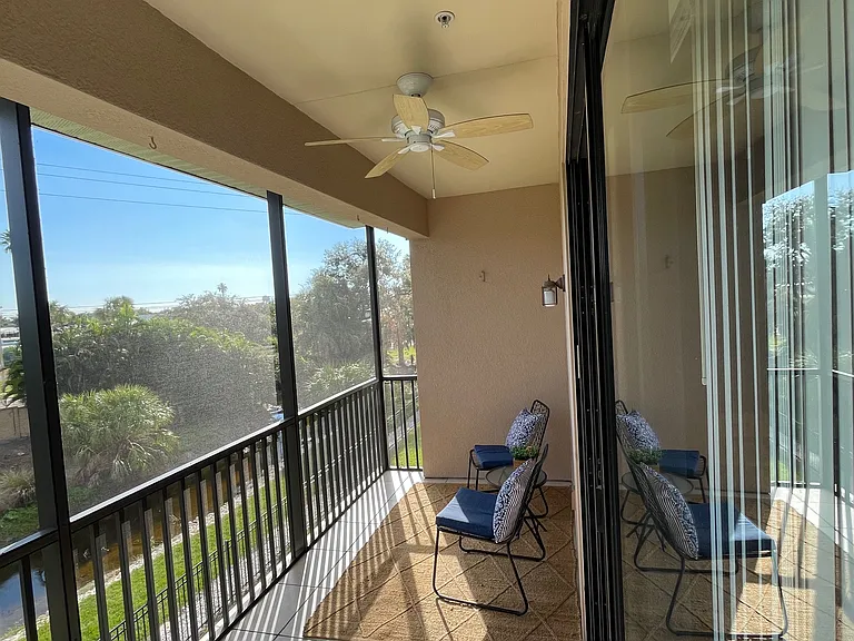 Lanai 2