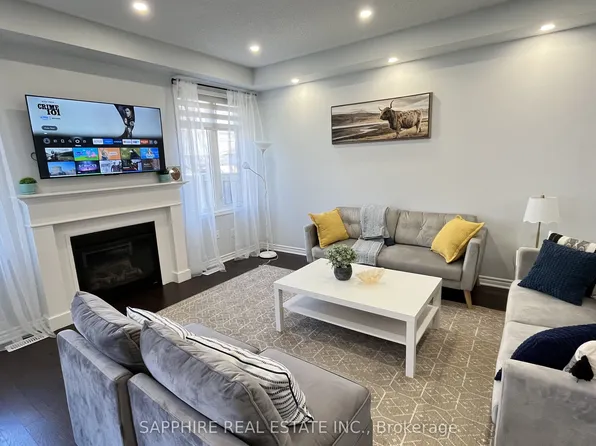 325 Trudeau Dr E, Milton, ON L9T 8Y7