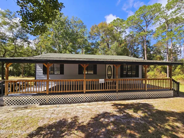 651 HILLSBOROUGH Avenue E, Florahome, FL 32140
