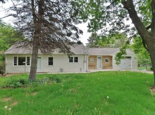 416 Riverside Ave S, Sartell, MN 56377