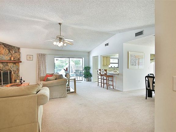 4th image of 6315 Tarawa Dr