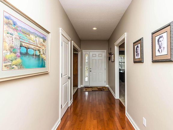 5th image of 668 High Timber Dr