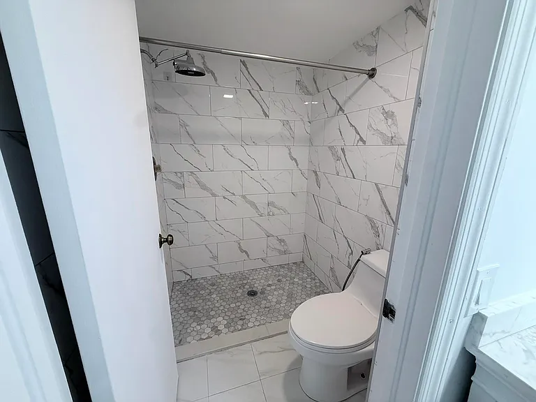 300 E Club Cir #107 — Photo 9