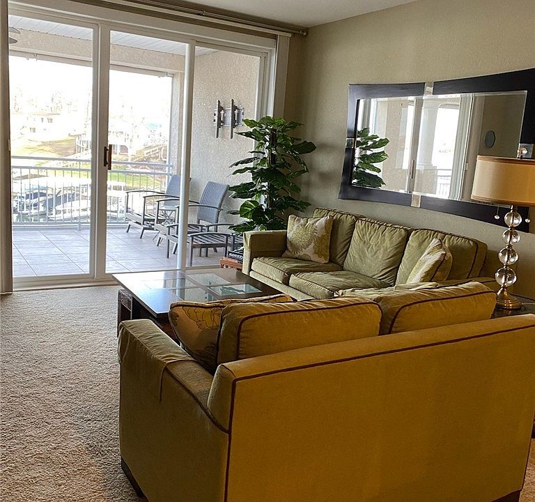 1st image of 144 Majestic Point Unit 2B