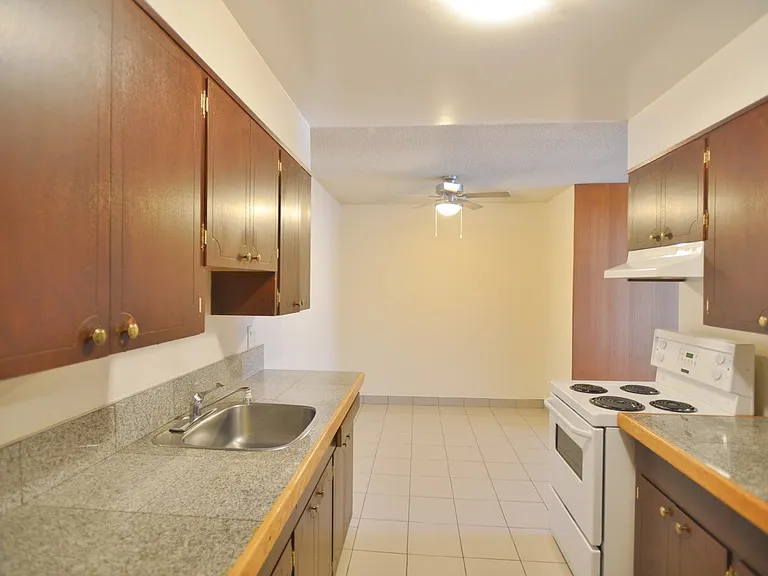 6635 McKay Ave #304 — Photo 14