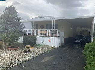 41 Surf Dr, Pittsburg, CA