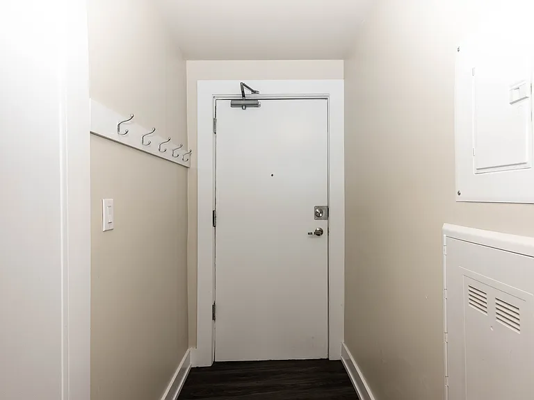 377 Brandon Ave #B11 — Photo 29