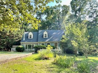 128 Cooley Rd, Williamsburg, VA 23188