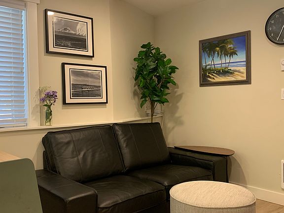 5th image of 1609 E Columbia St APT 1