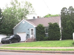 245 Charlton Ave, Lodi, NJ 07644