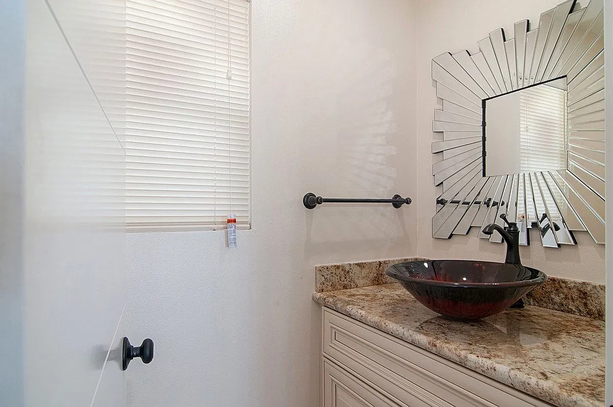 5415 Thunderbird Ln — Photo 3