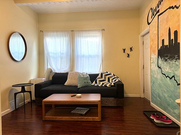2nd image of 3915 John Ave APT 3