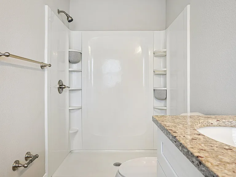 Eleven Oaks — Photo 61