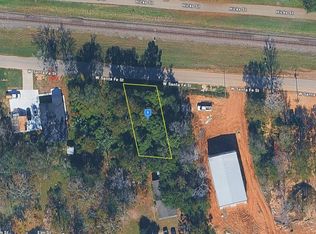 855 W Santa Fe St, Conroe, TX 77301