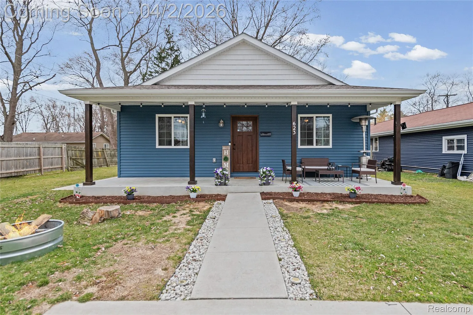 623 Columbia St photo 1