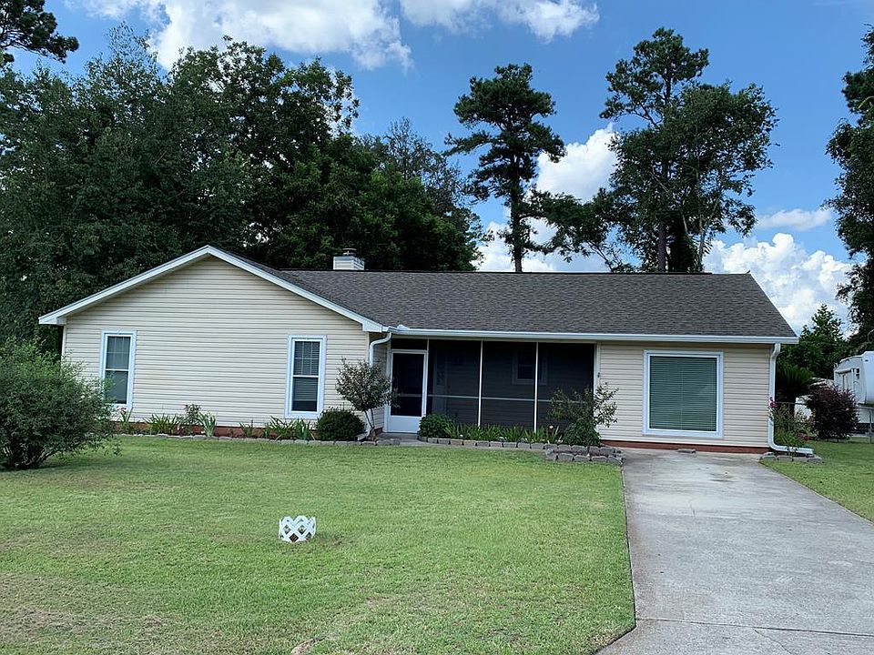 1st image of 4112 Pebble Creek Dr