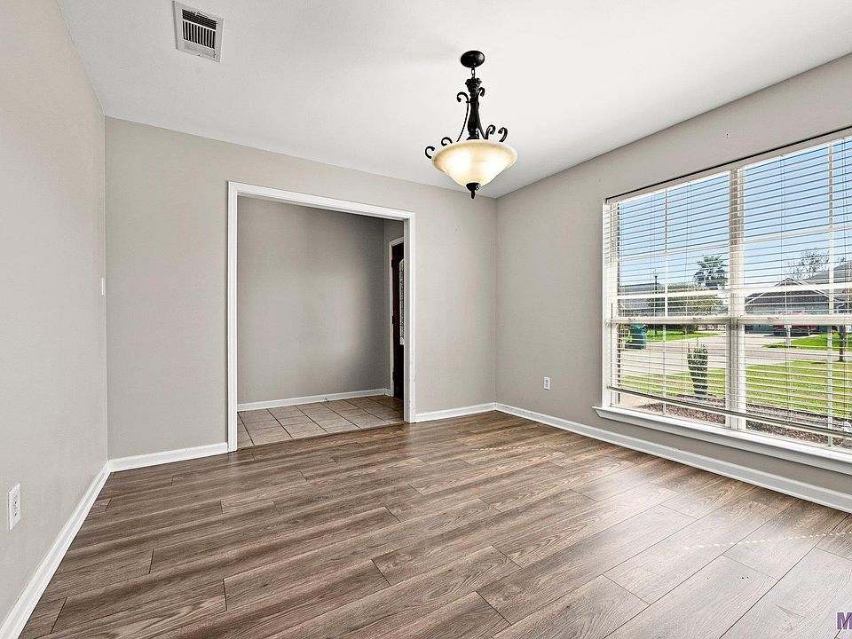 35971 Houmas House Ave, Denham Springs, LA 70706 MLS 2023015228 Zillow