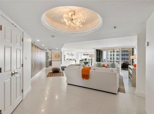 4251 Gulf Shore Blvd N APT 10B, Naples, FL 34103