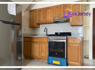 192 Isabella Ave, Irvington, NJ 07111