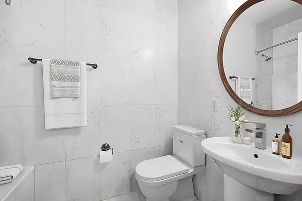 Sold by Compass | media 5