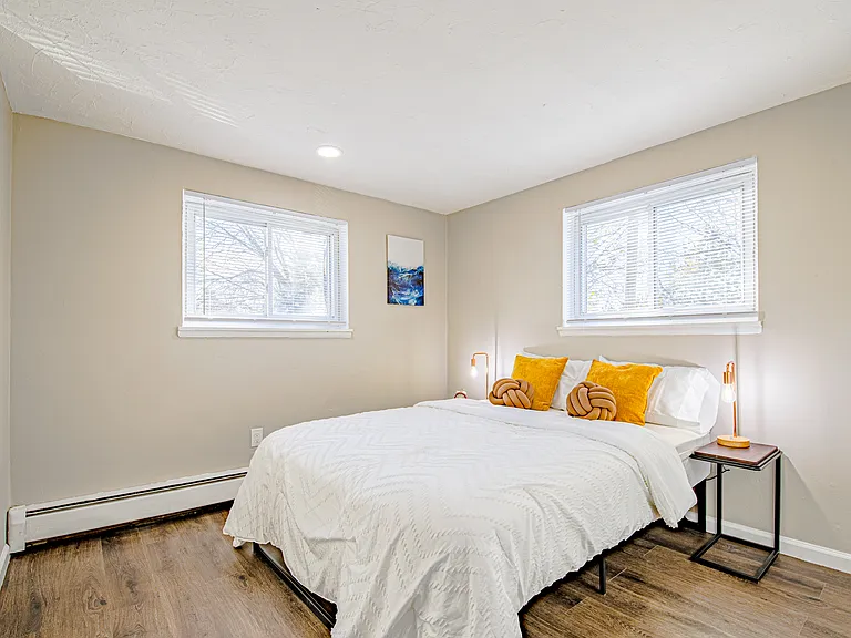 3118 W 14th St #208 — Photo 15