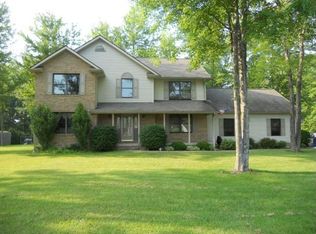 597 State Route 305 Rd NW, Warren, OH 44481