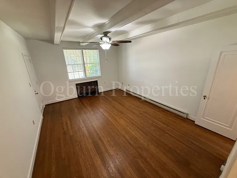 1306-1318 Glade St — Photo 17