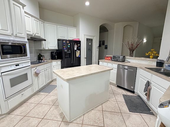 4th image of 900 Ascension Dr