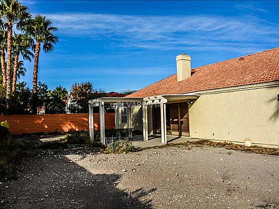 3rd image of 7343 Rockwood Ct