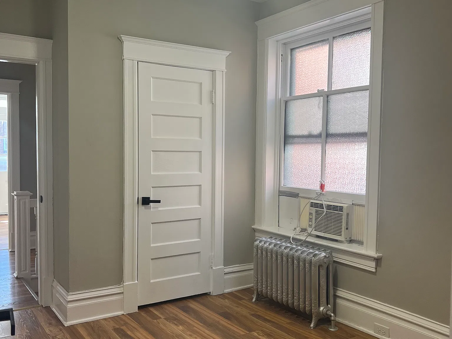 3 bed, 1200 sqft, $1,470 — Photo 4
