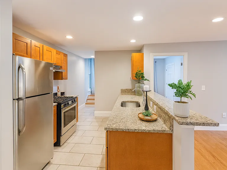 330 Saint Paul St #4 — Photo 5