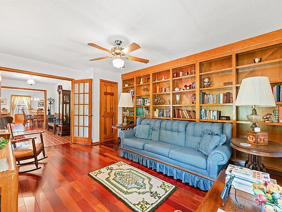 4th image of 1768 Holly Ridge Dr.