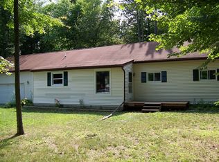 2743 Beach Rd, Port Huron, MI 48060