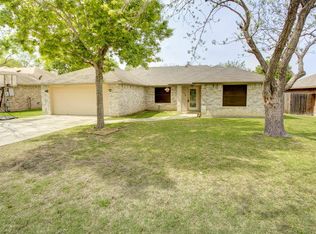 1128 Camellia Ln, New Braunfels, TX 78130