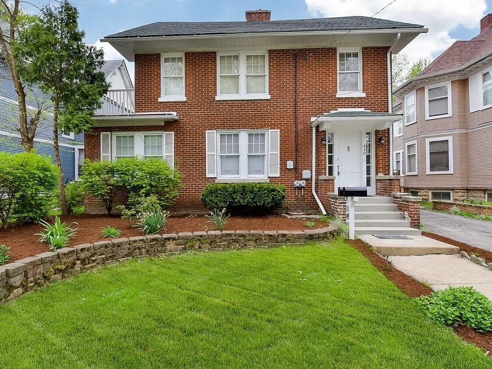 430 Grand Ave #1