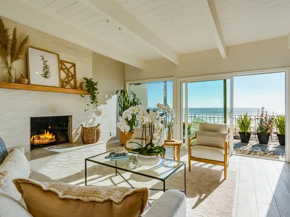 367 Beach Dr, Aptos, CA 95003