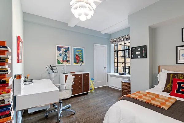 Sold by Douglas Elliman | media 35