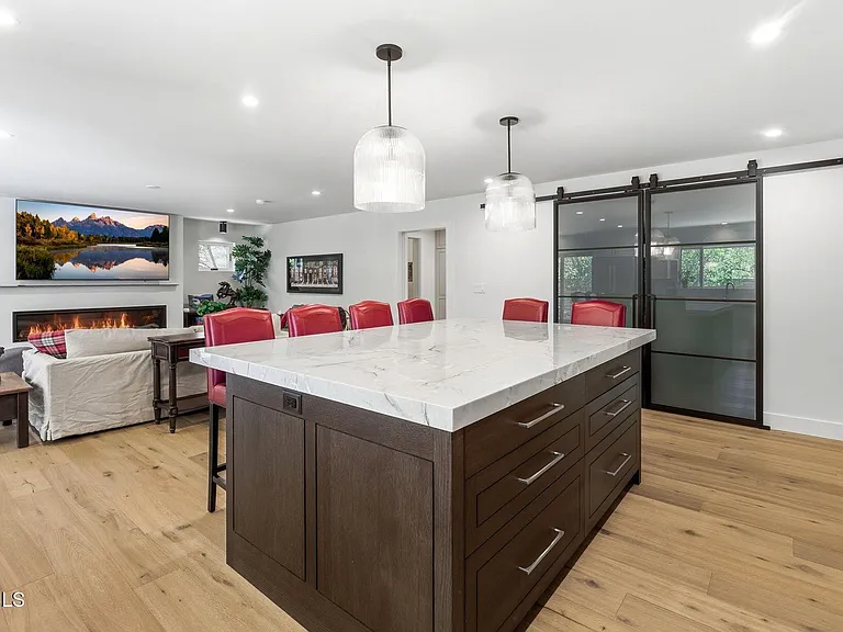 1503 Willow Loop — Photo 39