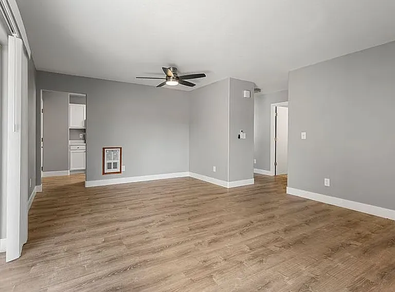 6228 SE 134th Ave — Photo 2