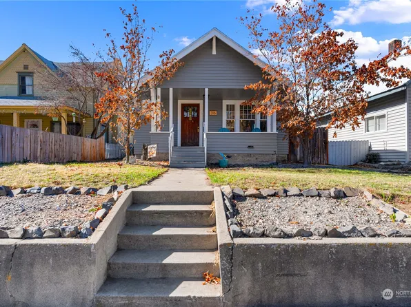 316 Cottage Avenue, Cashmere, WA 98815