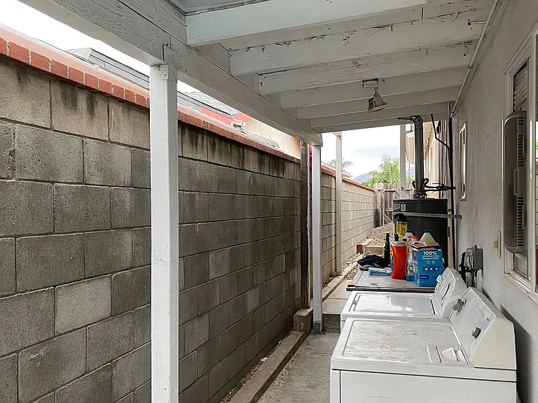 532 Paraiso Ave — Photo 12