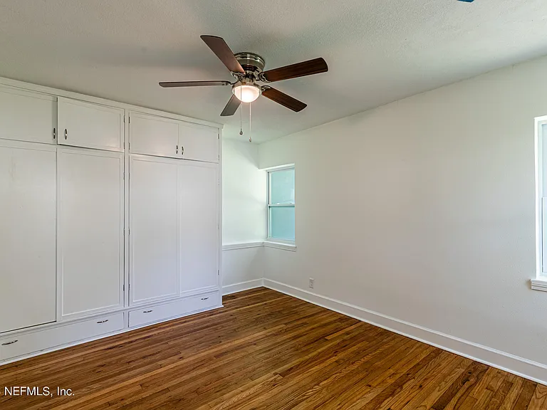 1404 Jean Ct — Photo 19