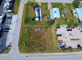 3285 Towhee St #13, Englewood, FL 34224