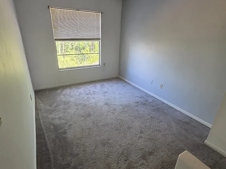 15203 Morning Dr — Photo 7