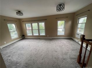 8901 249th St, Bellerose, NY