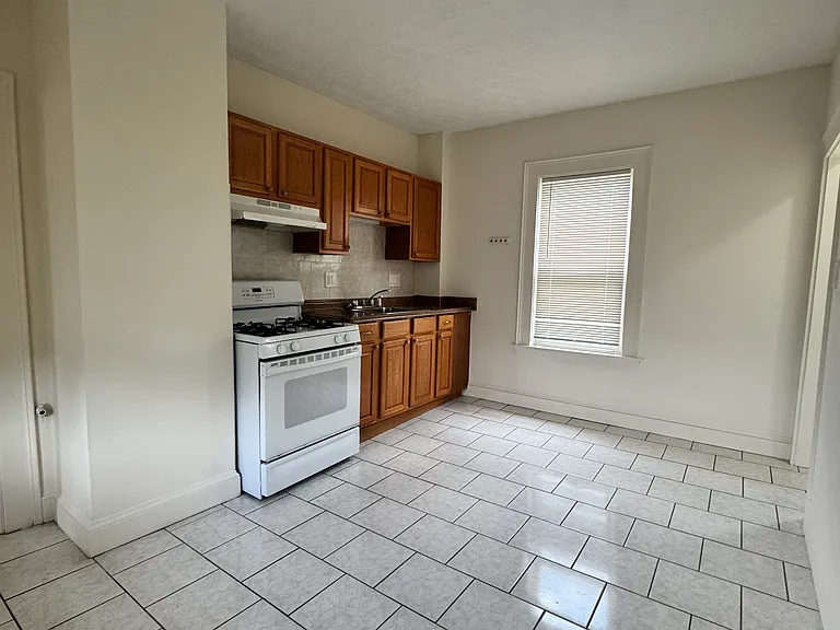 45 Rice St #3 — Photo 7