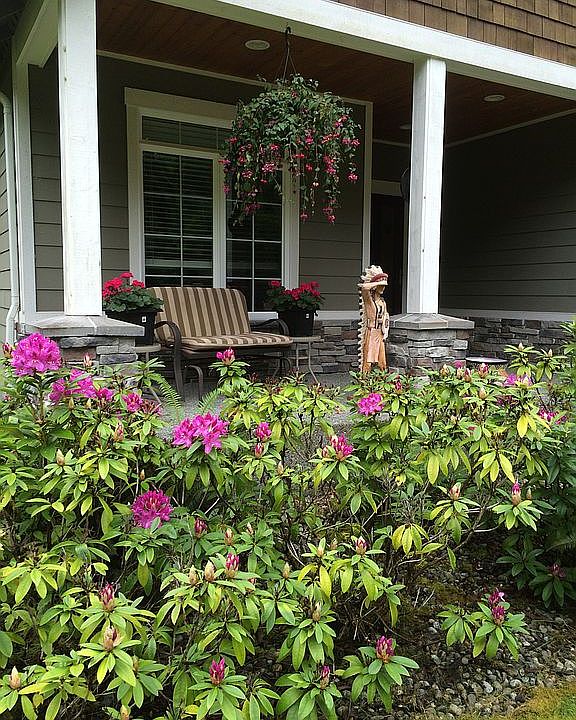 1st image of 8043 NE Eaglepoint Ln