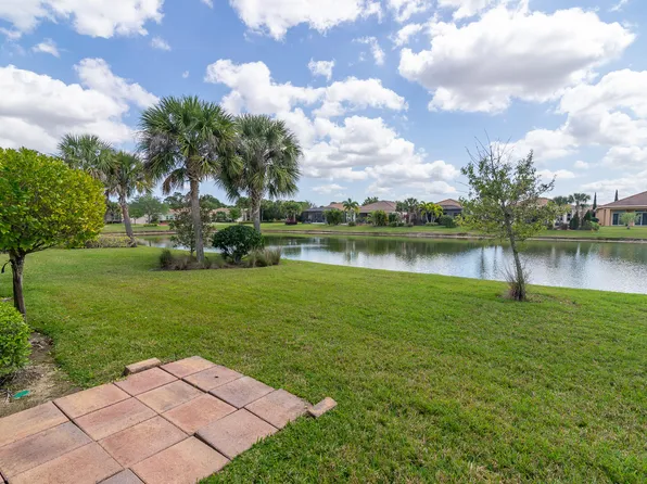 19032 SW Positano Way, Port St Lucie, FL 34986