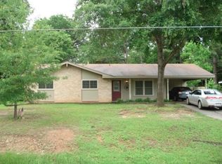 2324 Airline Rd, Longview, TX 75605