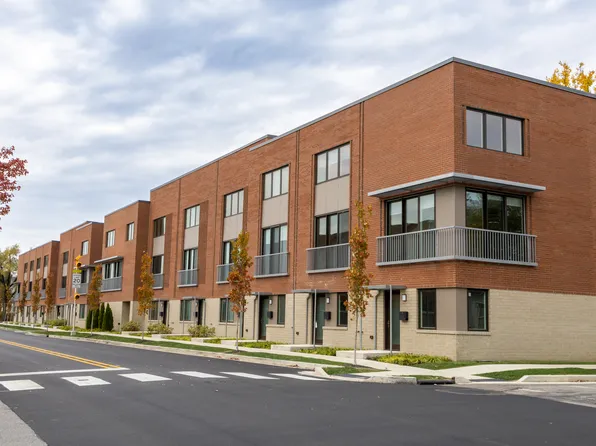 814 7th St, Columbus, IN 47201